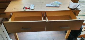 Side meubel beuken beschikbaar voor biedingen