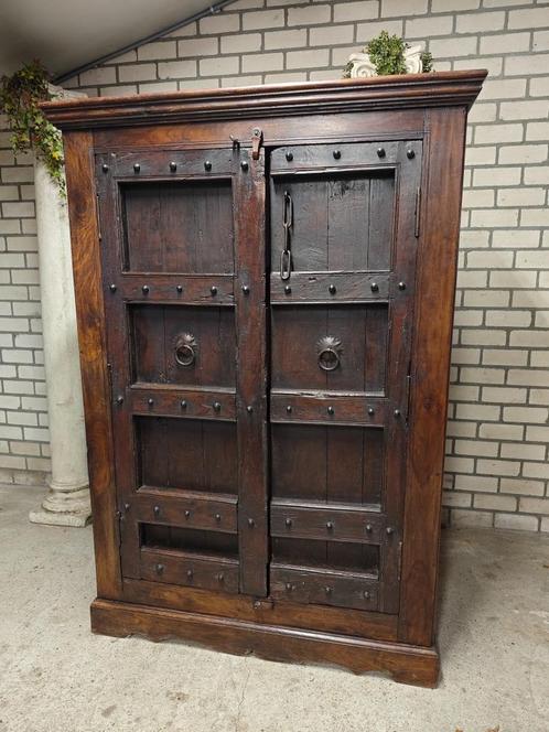 Grote Oosterse Kast (India / Koloniaal), Huis en Inrichting, Kasten | Wandmeubels, Zo goed als nieuw, 150 tot 200 cm, 50 tot 75 cm