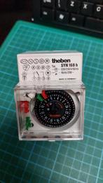 SCHAKELKLOK Theben SYN 168 h, Ophalen of Verzenden, Nieuw