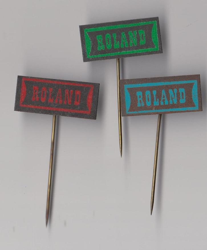 Roland speldjes, Verzamelen, Speldjes, Pins en Buttons, Gebruikt, Speldje of Pin, Overige onderwerpen, Ophalen of Verzenden