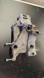 VW Golf 3 Dynamo/Aircopomp Steun 037903143G, Auto-onderdelen, Motor en Toebehoren, Ophalen of Verzenden, Gebruikt, Volkswagen