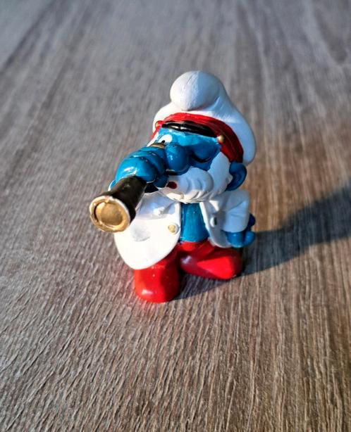 Kapitein smurf/grote Smurf in kapiteins uniform, Verzamelen, Smurfen, Zo goed als nieuw, Grote Smurf, Ophalen of Verzenden