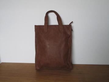 Nr.72: Mooie Tas Handtas Dames tas van Beagles bruin beschikbaar voor biedingen