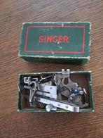 Singer naaimachine attachments box, Ophalen of Verzenden
