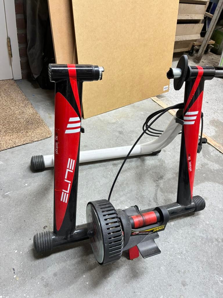 TACX fietstrainer met voorwielsteun, Ophalen of Verzenden, Zo goed als nieuw, Overige typen