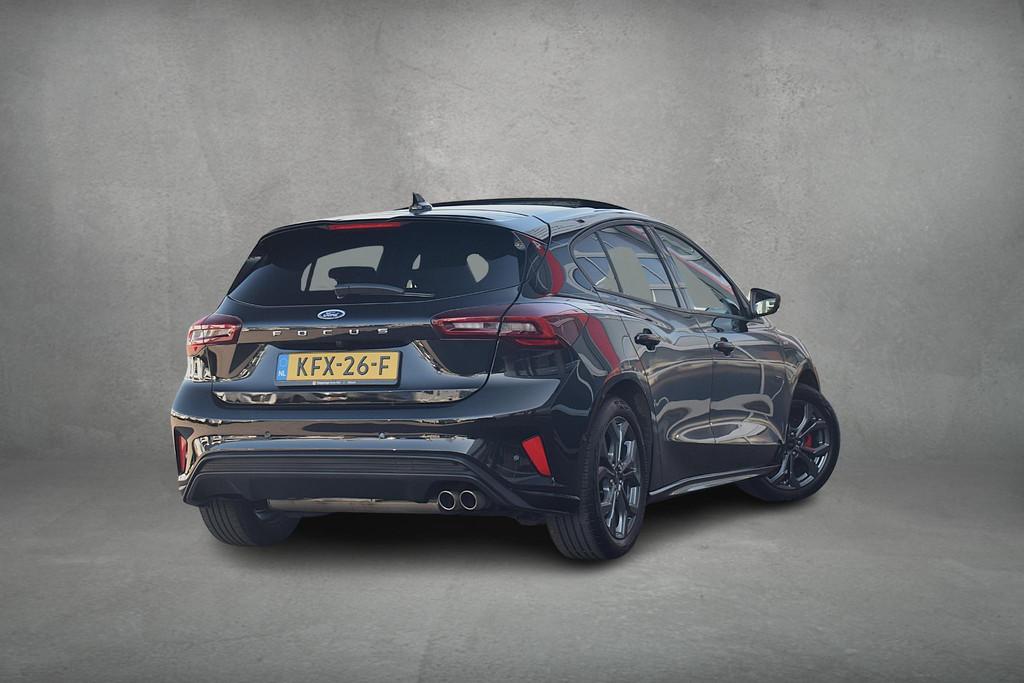 Ford Focus 1.0 EcoBoost Hybrid ST Line X | Pano | Stuur- en, Auto's, Ford, Stof, Gebruikt, Euro 6, Zwart