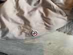 Beige Moncler jas, Ophalen of Verzenden, Zo goed als nieuw, Maat 46 (S) of kleiner, Beige