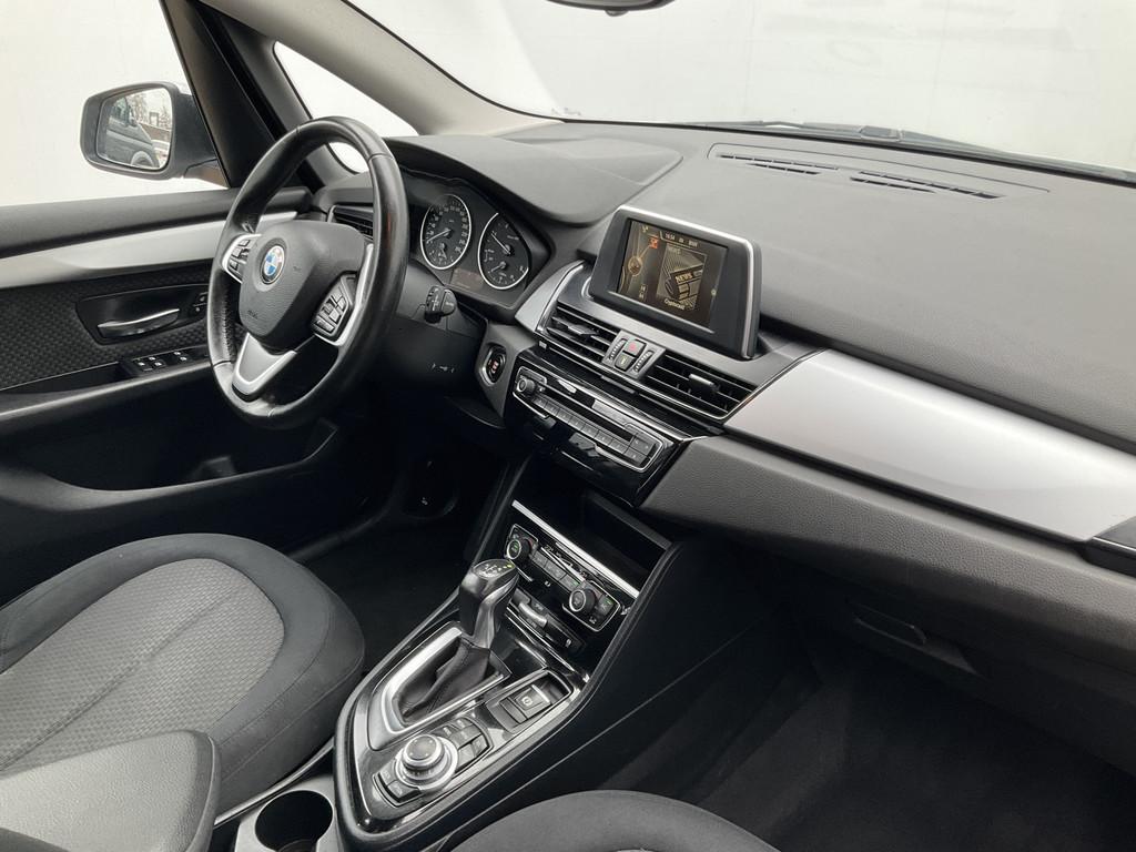 BMW 2 Serie Active Tourer 216D Automaat Hoge zit / Instap Co, Auto's, BMW, Gebruikt, 116 pk, Origineel Nederlands, Bedrijf
