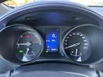 Toyota C-HR 1.8 Hybrid Bi-Tone | Navigatie | Stoelverwarming, Stof, Euro 6, 4 cilinders, Blauw