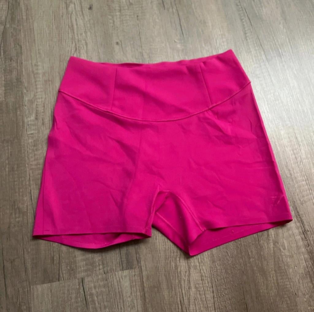 Gymshark shorts maat XL zgan, Maat 42/44 (L), Ophalen of Verzenden, Roze, Fitness of Aerobics