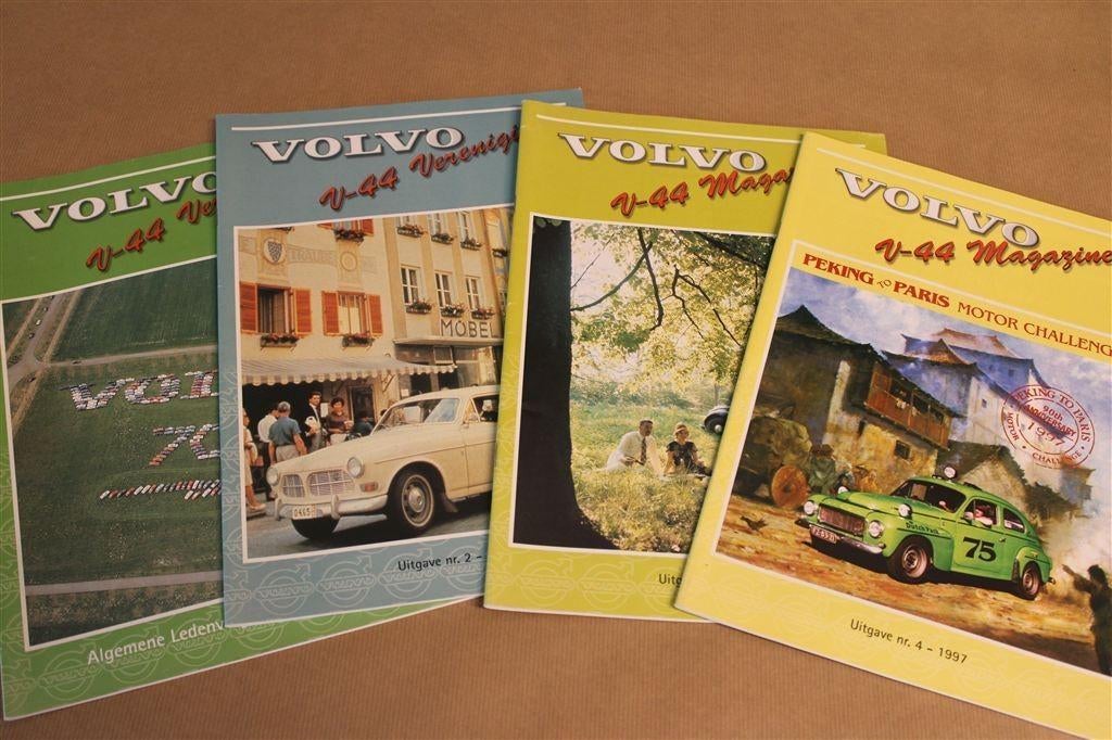 Volvo V-44 Magazine. 4 delen 1997., Ophalen of Verzenden, Zo goed als nieuw, Volvo