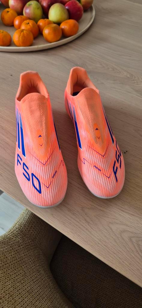 Adidas F50 League ll fg/mg voetbalschoenen maat 41 1/3, Sport en Fitness, Voetbal, Schoenen, Maat XS of kleiner, Ophalen of Verzenden