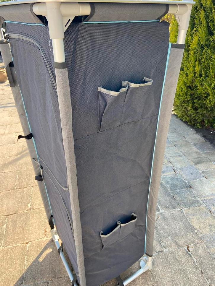 Camping kast, Caravans en Kamperen, Kampeeraccessoires, Gebruikt, Ophalen