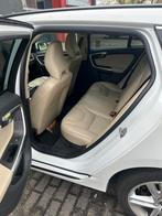 Volvo V60 D6 Twin Engine 288pk Geartronic AWD Plug In Hybrid, Auto's, 2500 kg, 2500 kg, Wit, Particulier