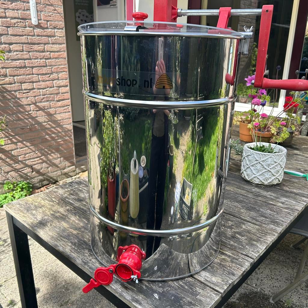 Honingslinger z.g.a.n., Ophalen, Zo goed als nieuw