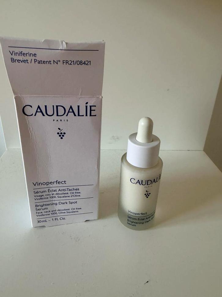 Nieuw: Caudalie Vinoperfect Serum 30ml, Sieraden, Tassen en Uiterlijk, Uiterlijk | Gezichtsverzorging, Nieuw, Verzorging, Gehele gezicht