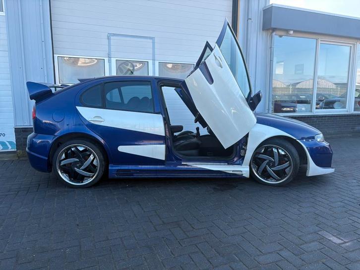 Seat Leon 2.8 V6 150KW 4WD 2002, Auto's, Seat, Particulier, Leon, Benzine, G, Hatchback, Handgeschakeld, Origineel Nederlands