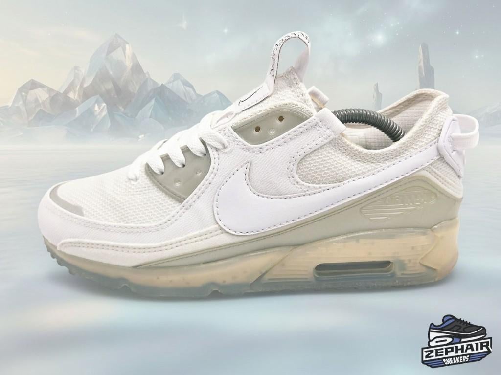 Nike Air Max 90 TerraScape 'Triple White' EU41 2022, Colosseum 1, 1213 NL Hilversum, Nederland, Wit, Nike, Ophalen of Verzenden