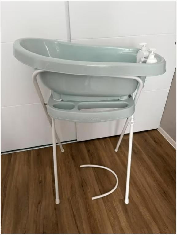 Bebe-jou badje + standaard, Ophalen, Zo goed als nieuw, Badje, Bébé-jou