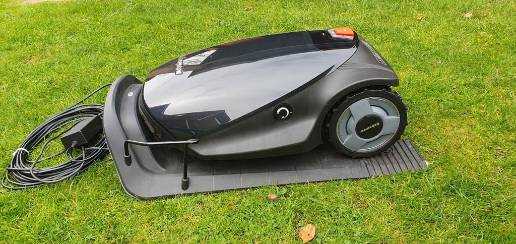 Robomow RX20, RC304, RC308, RC312 Robotmaaier refurbished, Bestuurbaar via app, Robomow, Ophalen of Verzenden, Zo goed als nieuw