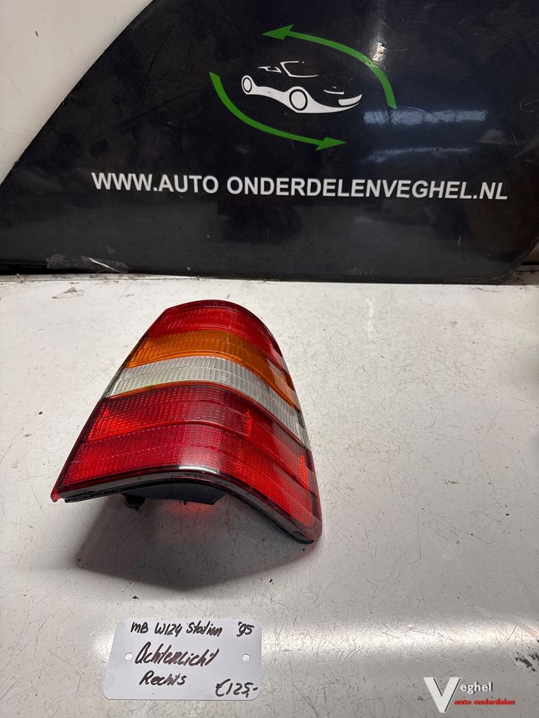 Mercedes W124 Station 1995  Achterlicht Rechtsachter 124 820