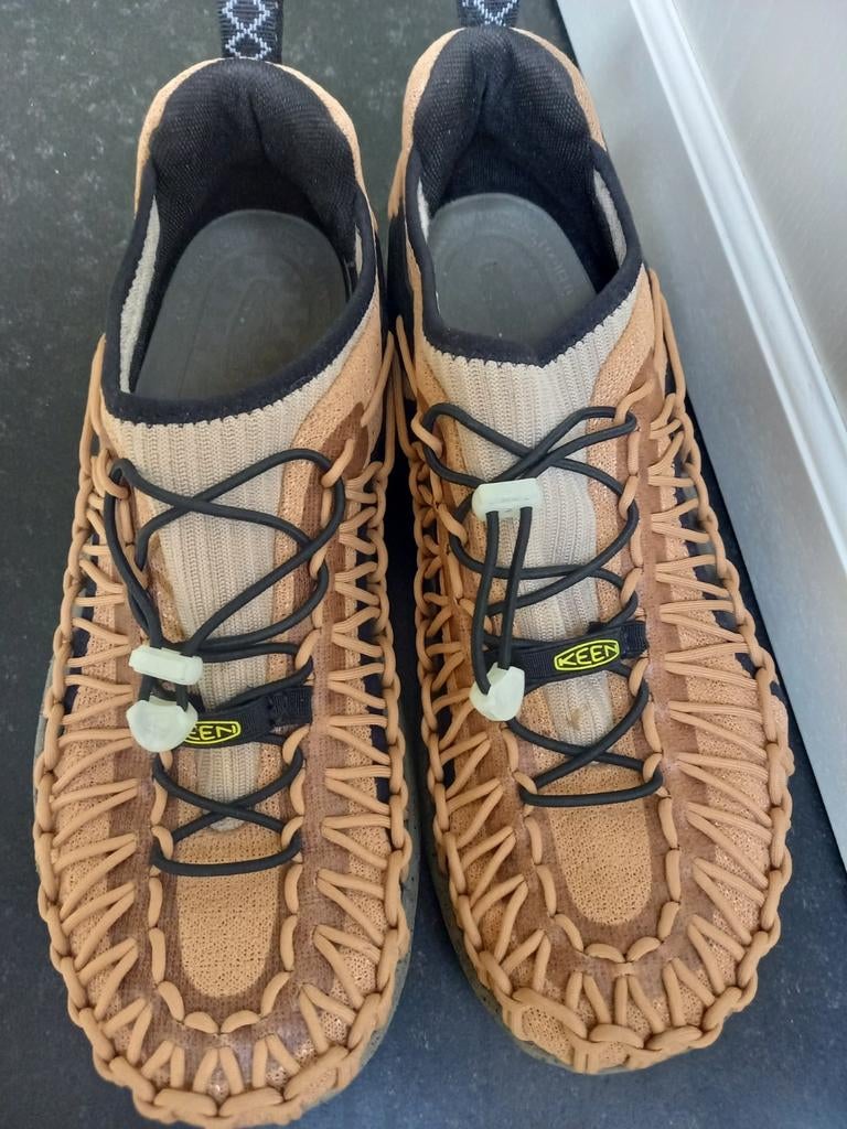 Keen heren sandalen maat  43, 3x gedragen, als nieuw, Verzenden, Zo goed als nieuw, Zwart, Sandalen