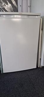 Tafelmodel Inventum koelkast, Witgoed en Apparatuur, 100 tot 150 liter, Zo goed als nieuw, 45 tot 60 cm, Met vriesvak