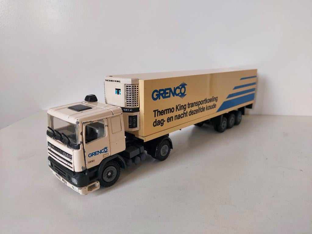 Tekno Daf 95 380 Ati trekker met 3 as koeloplegger Grenco, Ophalen of Verzenden, Gebruikt, Bus of Vrachtwagen, Tekno