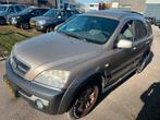 Kia Sorento 2.5 CRDI LX HR 4x4 4WD grijs kenteken, Gebruikt, Origineel Nederlands, Euro 4, Te koop