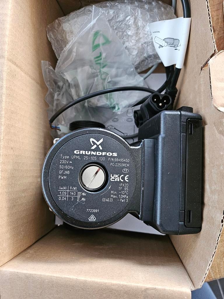 Cv pomp remeha merk Grundfoss, Minder dan 30 cm, Overige typen, Nieuw, Minder dan 60 cm