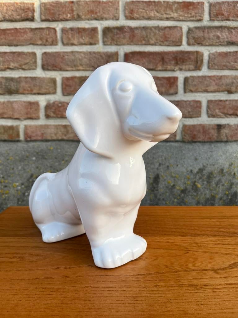 Vintage keramische teckel / hond , mooie witte teckel, Ophalen of Verzenden, Zo goed als nieuw