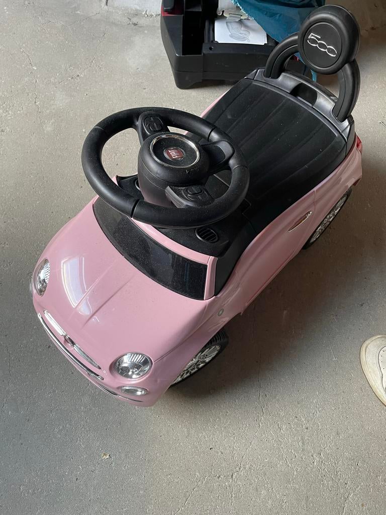 Roze Fiat 500 loopauto voor kinderen, Ophalen, Zo goed als nieuw