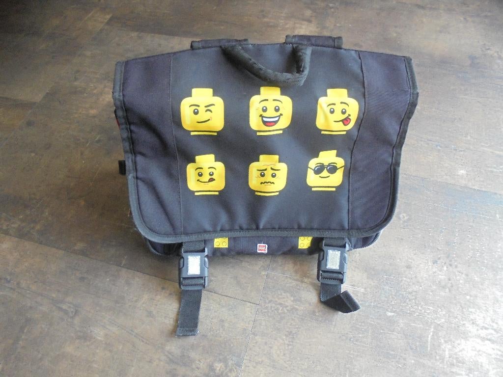 Lego Minifigure Heads School Bag (zie foto's), Kinderen en Baby's, Speelgoed | Duplo en Lego, Ophalen of Verzenden, Gebruikt, Lego