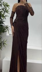 Jurk (abiye) bruin, Maat 38/40 (M), Galajurk, Bruin, Ophalen of Verzenden