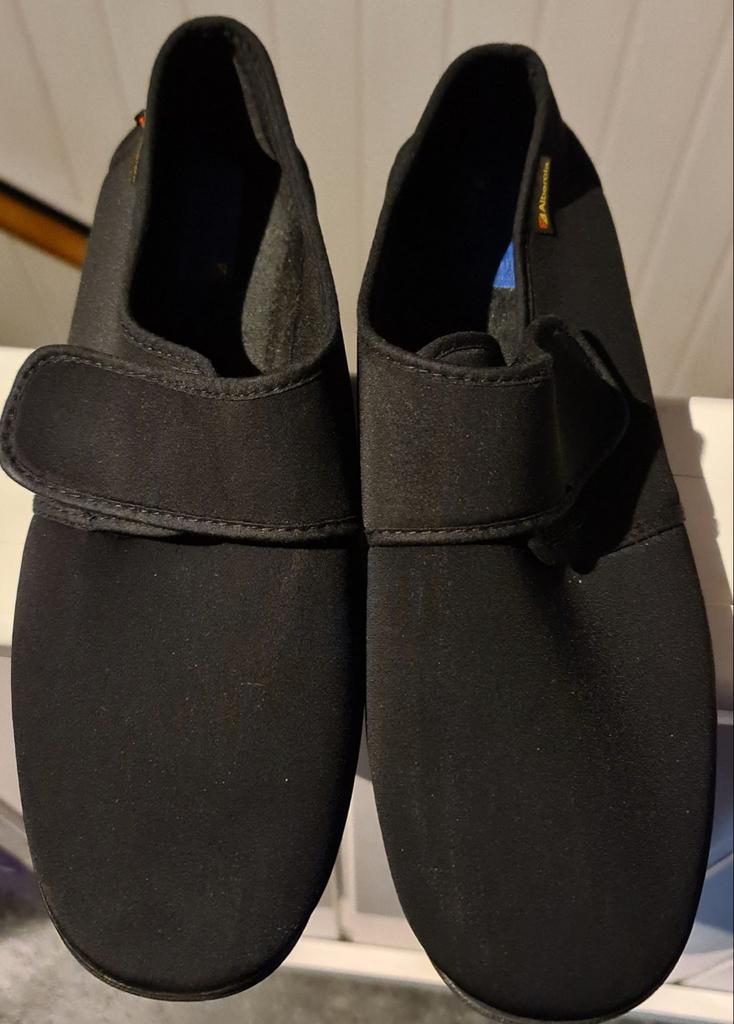 Alberola Nieuwe Sloffen Maat 46, Ophalen of Verzenden, Nieuw, Pantoffels of Sloffen