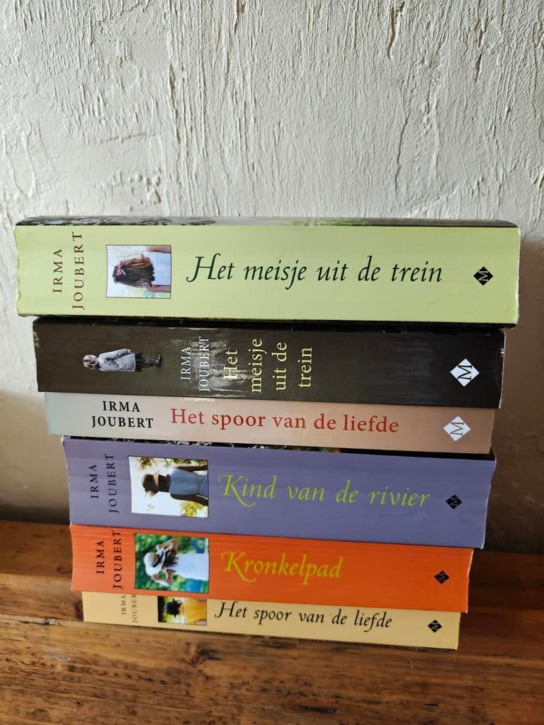 6 Boeken van Irma Joubert., Ophalen of Verzenden, Zo goed als nieuw
