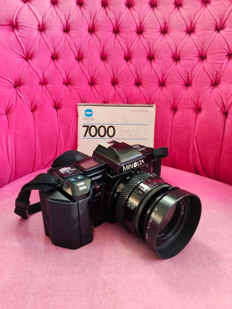 Minolta 7000 AF body

Minolta AF 35-70mm f/4 lens, Audio, Tv en Foto, Fotocamera's Analoog, Ophalen of Verzenden, Spiegelreflex