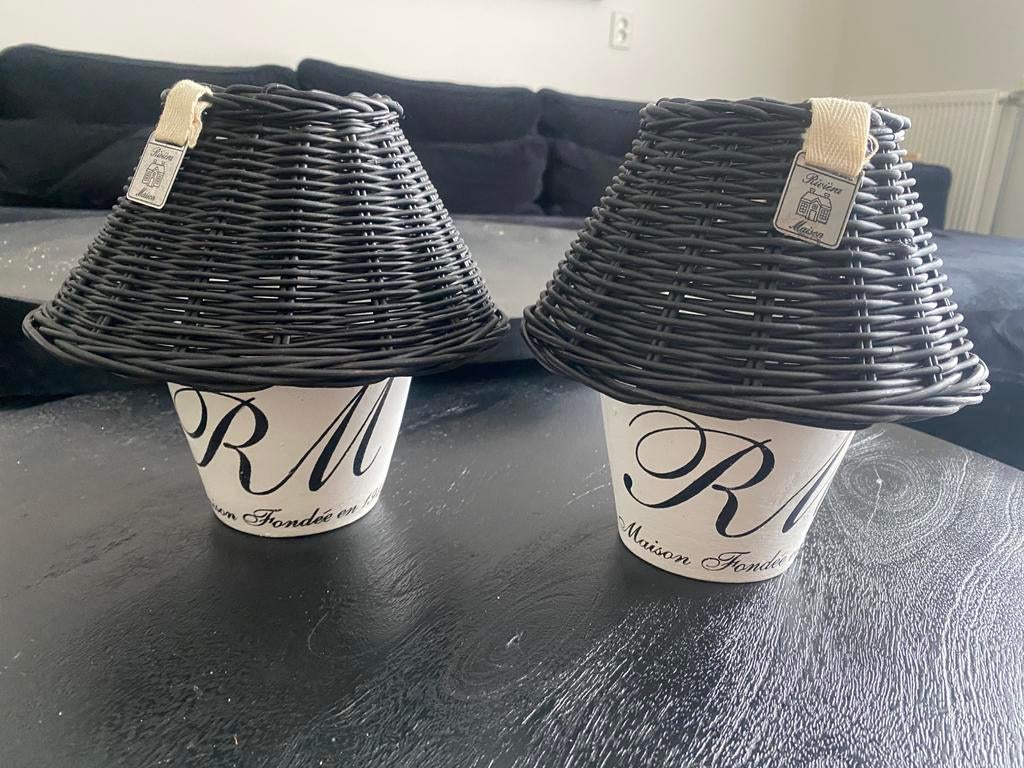 Rivera maison twee windlichten, Huis en Inrichting, Woonaccessoires | Kandelaars en Kaarsen, Ophalen, Zo goed als nieuw, Overige materialen