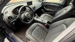 Audi A3 Limousine 30 TFSI Airco|Camera|carplay, Auto's, Gebruikt, Euro 6, Blauw, 116 pk