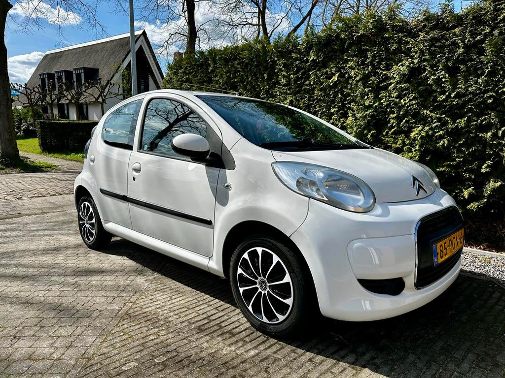 Citroën C1 1.0i 5D 2011 Wit NAP IZGST APK AIRCO, Auto's, Citroën, Voorwielaandrijving, Euro 5, Stof, 4 stoelen