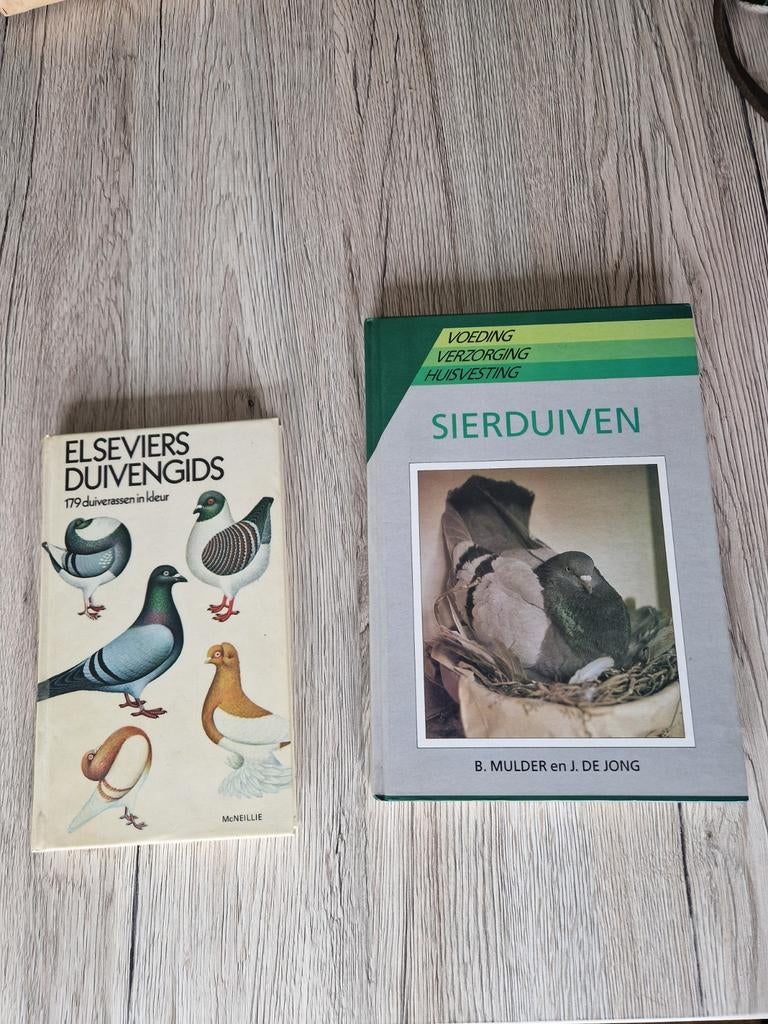 Duiven boeken, Ophalen of Verzenden, Gebruikt, Album of Boek