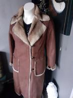 Heerlijke suedine nep bont gevoerde bontjas bont jas maat L, Ophalen of Verzenden, Zo goed als nieuw, Maat 42/44 (L), Bruin