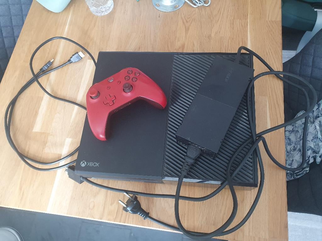 XBOX one, Spelcomputers en Games, Spelcomputers | Xbox One, Ophalen, Xbox One, Met 1 controller, 500 GB