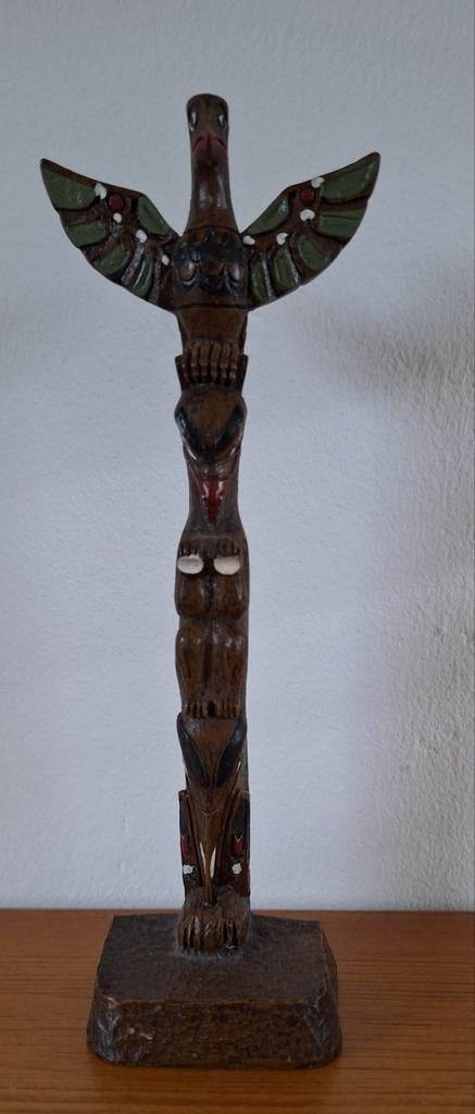 Totempaal, gegoten hars, klein model, Ophalen of Verzenden