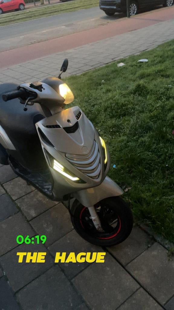 Piaggio zip 2023 koop/teruil, Ophalen, Maximaal 45 km/u, Zip, Zo goed als nieuw