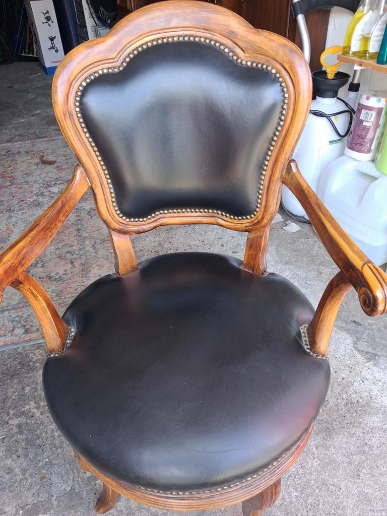 Tk wegens overlijden mooie zwart leder bureaufauteuil., Ophalen of Verzenden