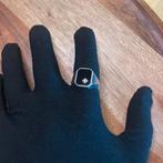 Zilveren zegelring onyx, 20 of groter, Heer, Ophalen of Verzenden, Zo goed als nieuw