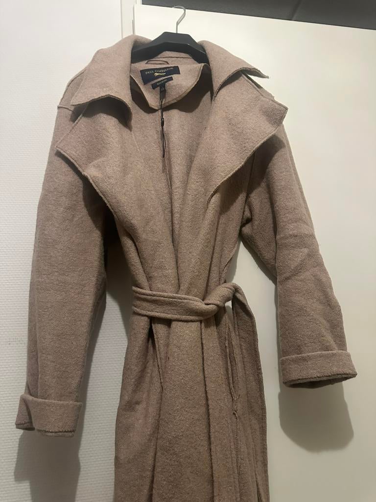 Jassen, Kleding | Dames, Jassen | Winter, Ophalen of Verzenden, Zo goed als nieuw, Maat 42/44 (L), Beige