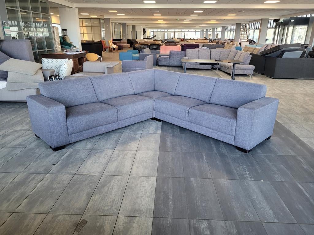 ✅️️ ️GEREINIGD donkergrijze hoekbank 260x260 GRATIS BEZORGEN, Huis en Inrichting, Banken | Bankstellen, 250 tot 300 cm, Info@onbekend.nl