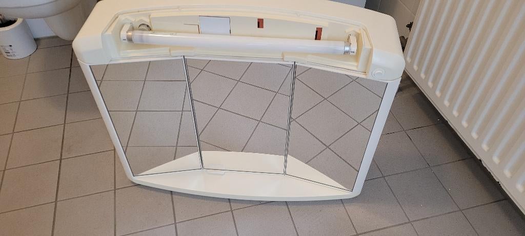 Badkamer spiegelkast, Spiegelkast, Zo goed als nieuw, Minder dan 100 cm, 25 tot 50 cm